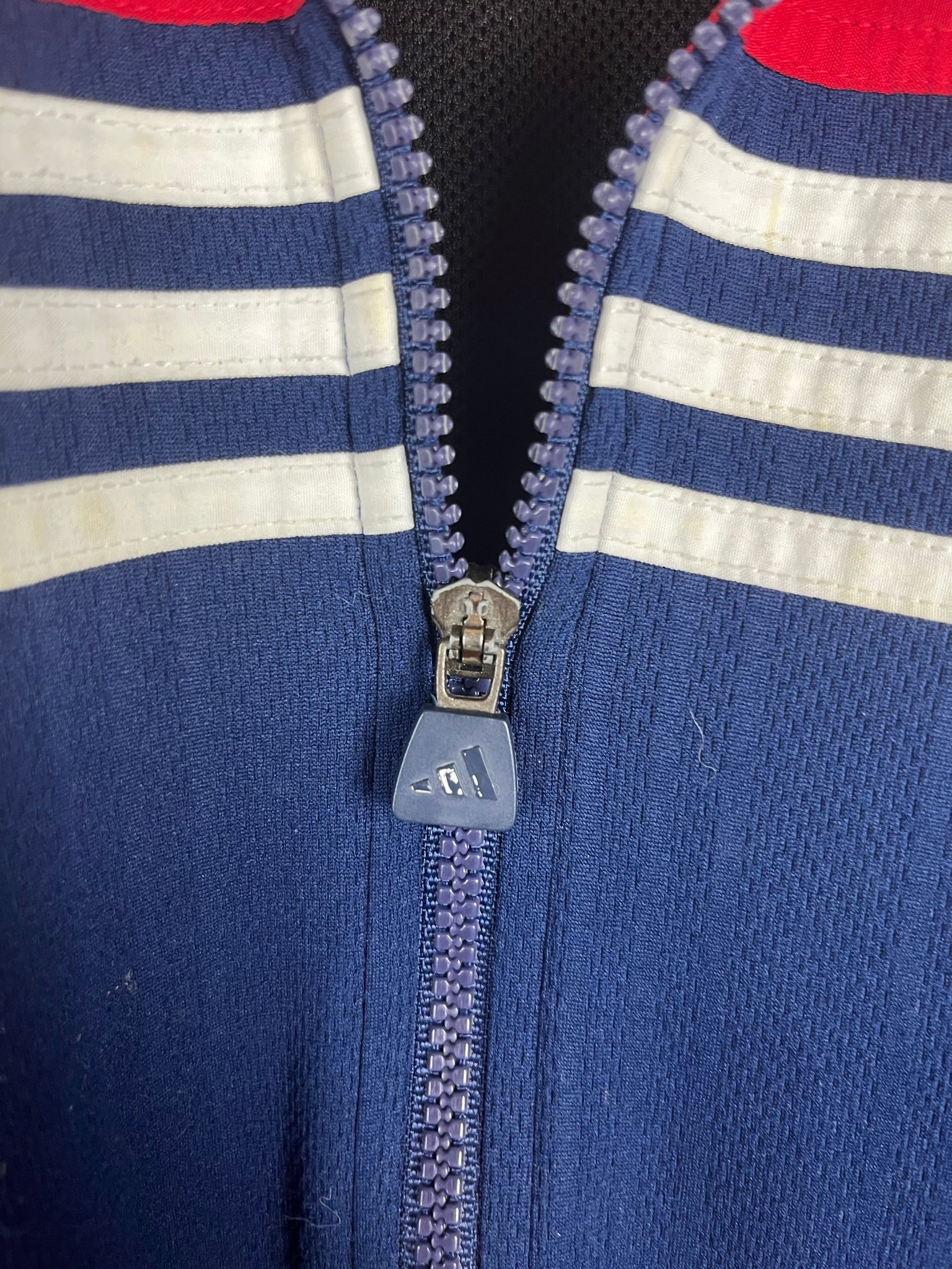 Vintage Adidas Sweatshirtjacke (XS-S)