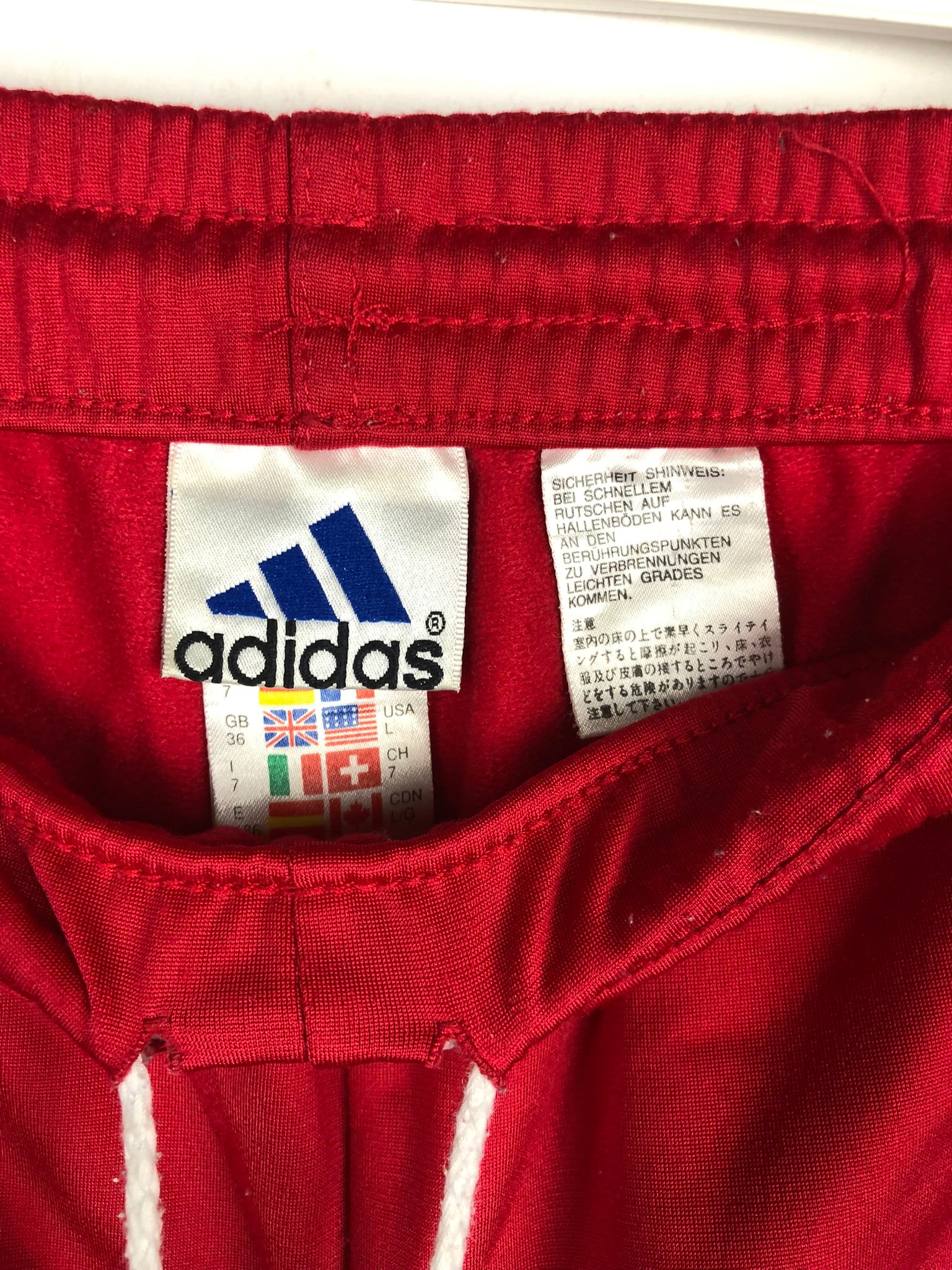 Vintage Adidas Jogginghose (M-L)
