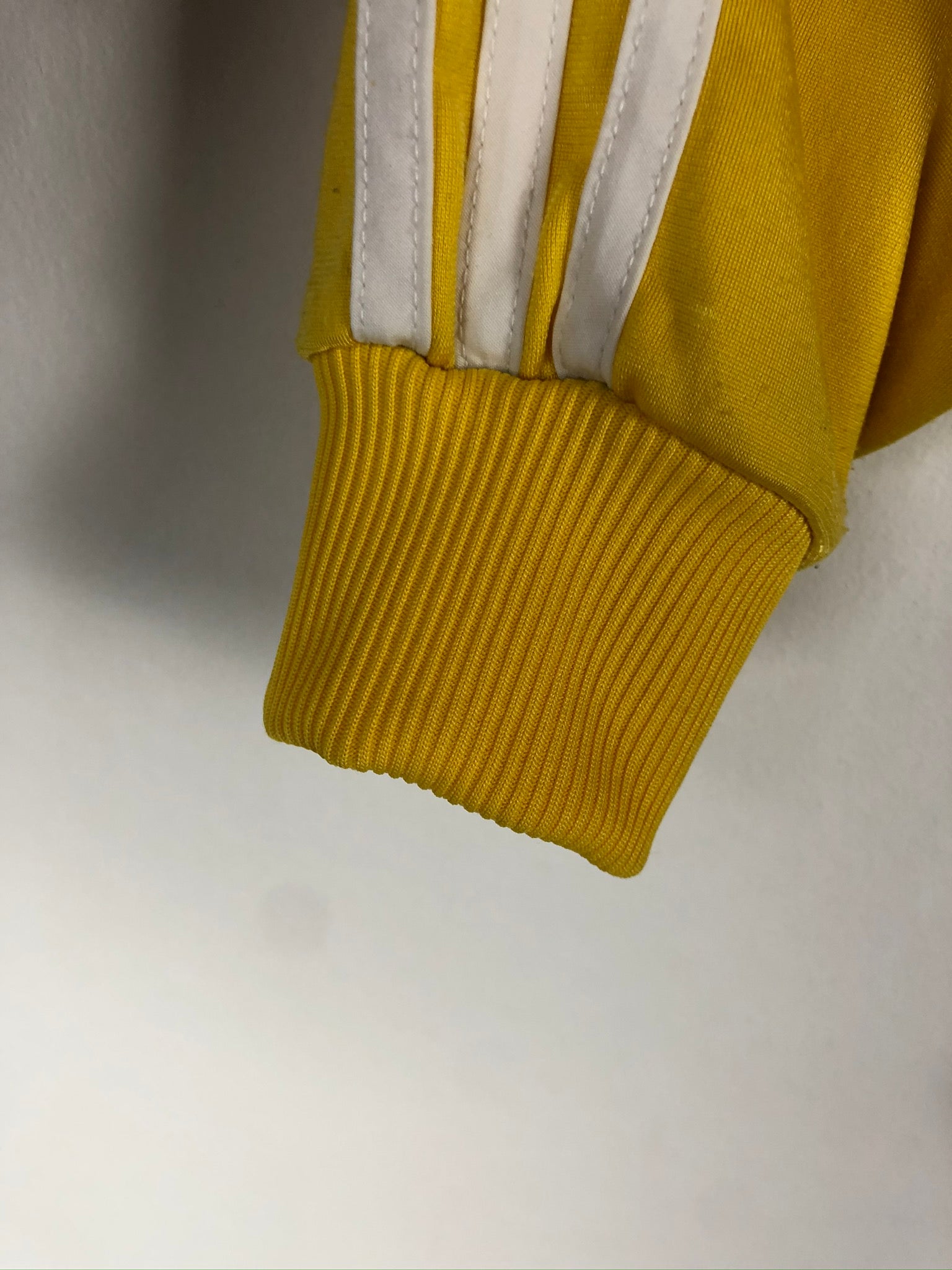 Vintage Adidas Sweatshirtjacke (S)