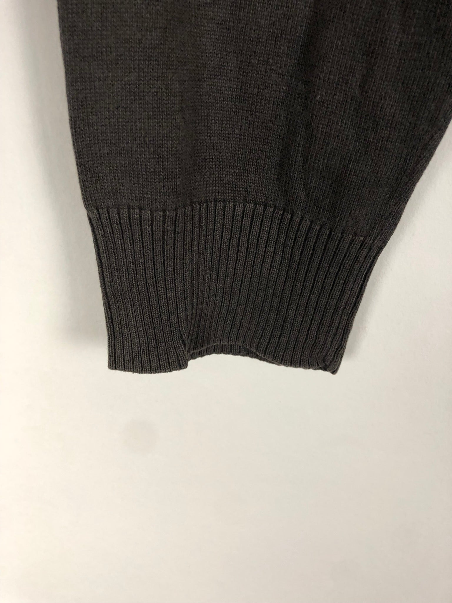Vintage V-Neck Sweater (S)
