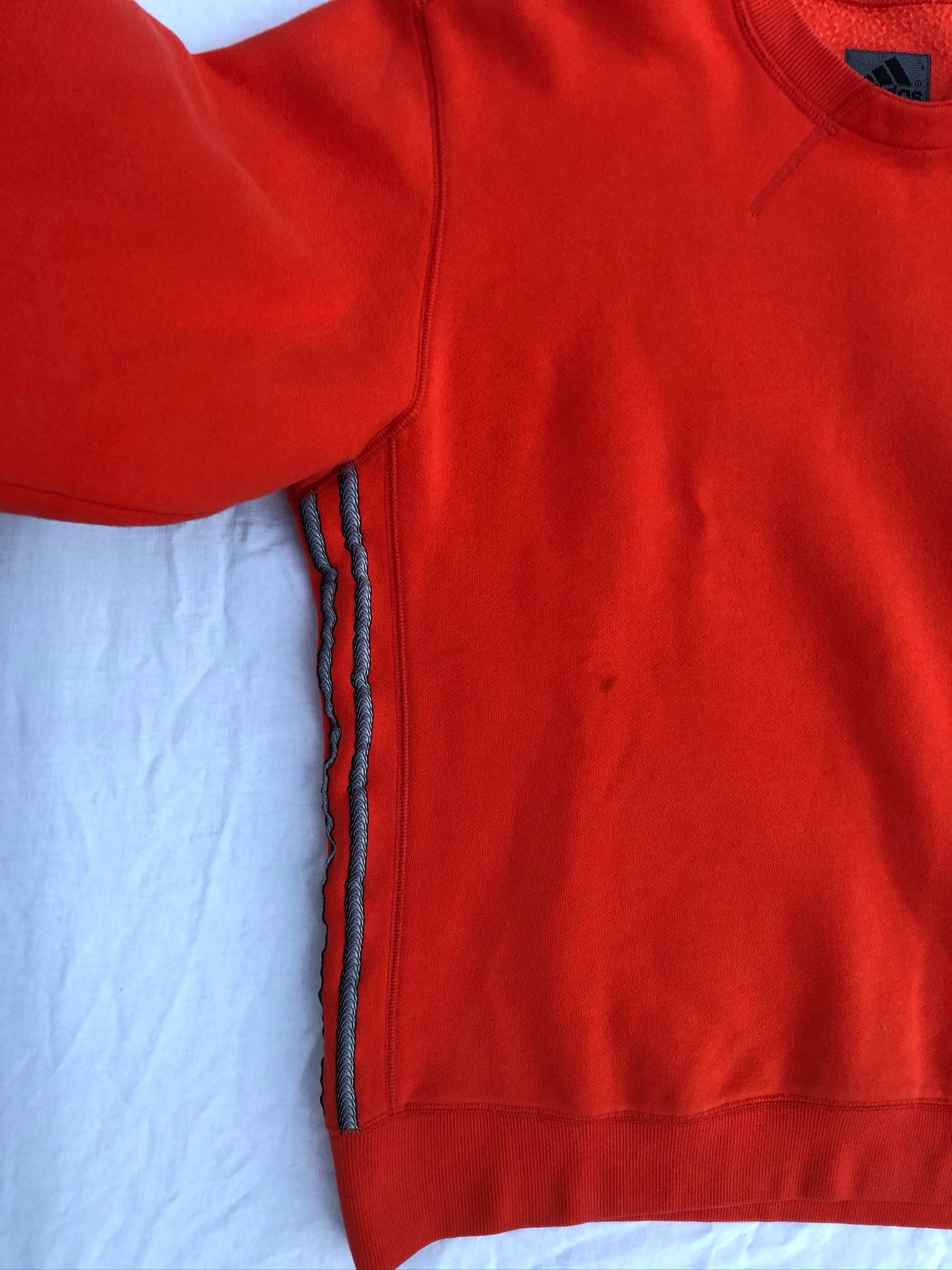 Vintage Adidas Pullover (M-L)