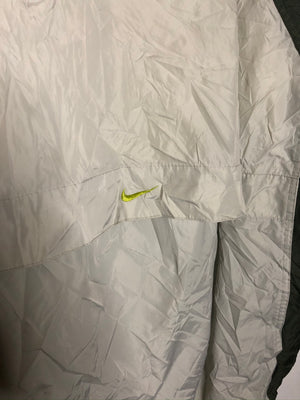Vintage Nike Windbreaker (L-XL)