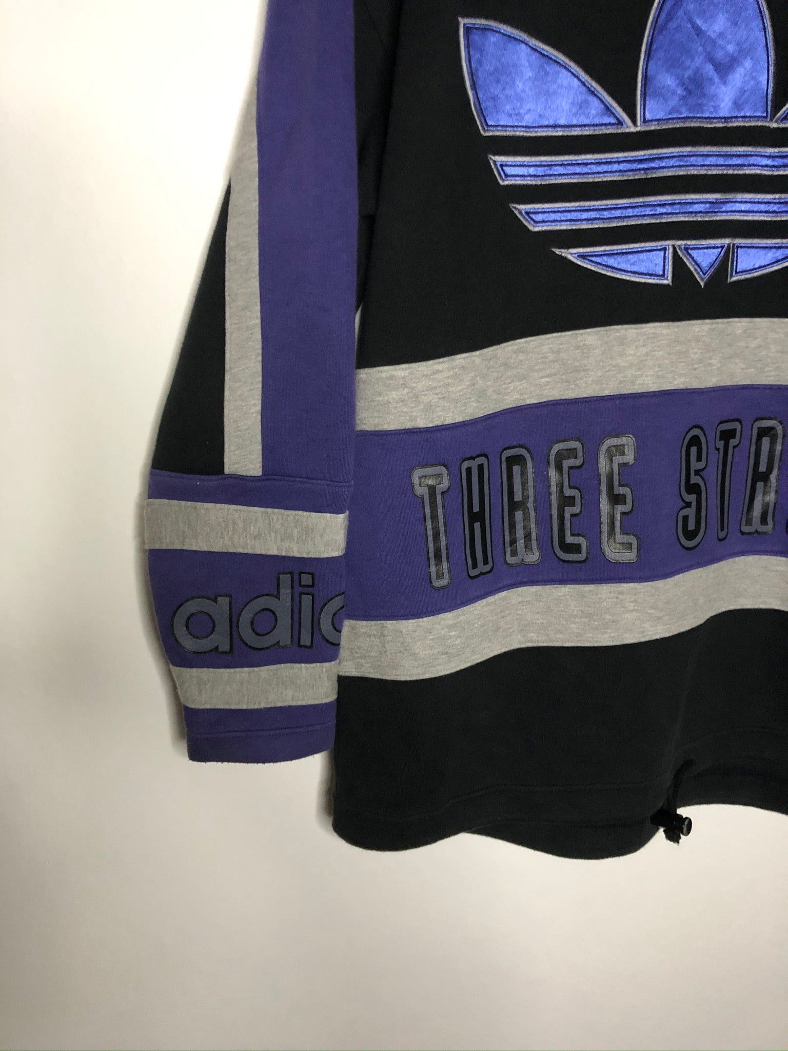 Vintage Adidas 3 Stripes Sweater (L)