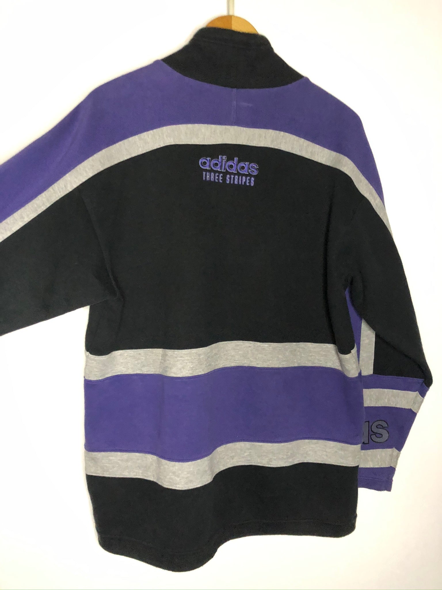 Vintage Adidas 3 Stripes Sweater (L)