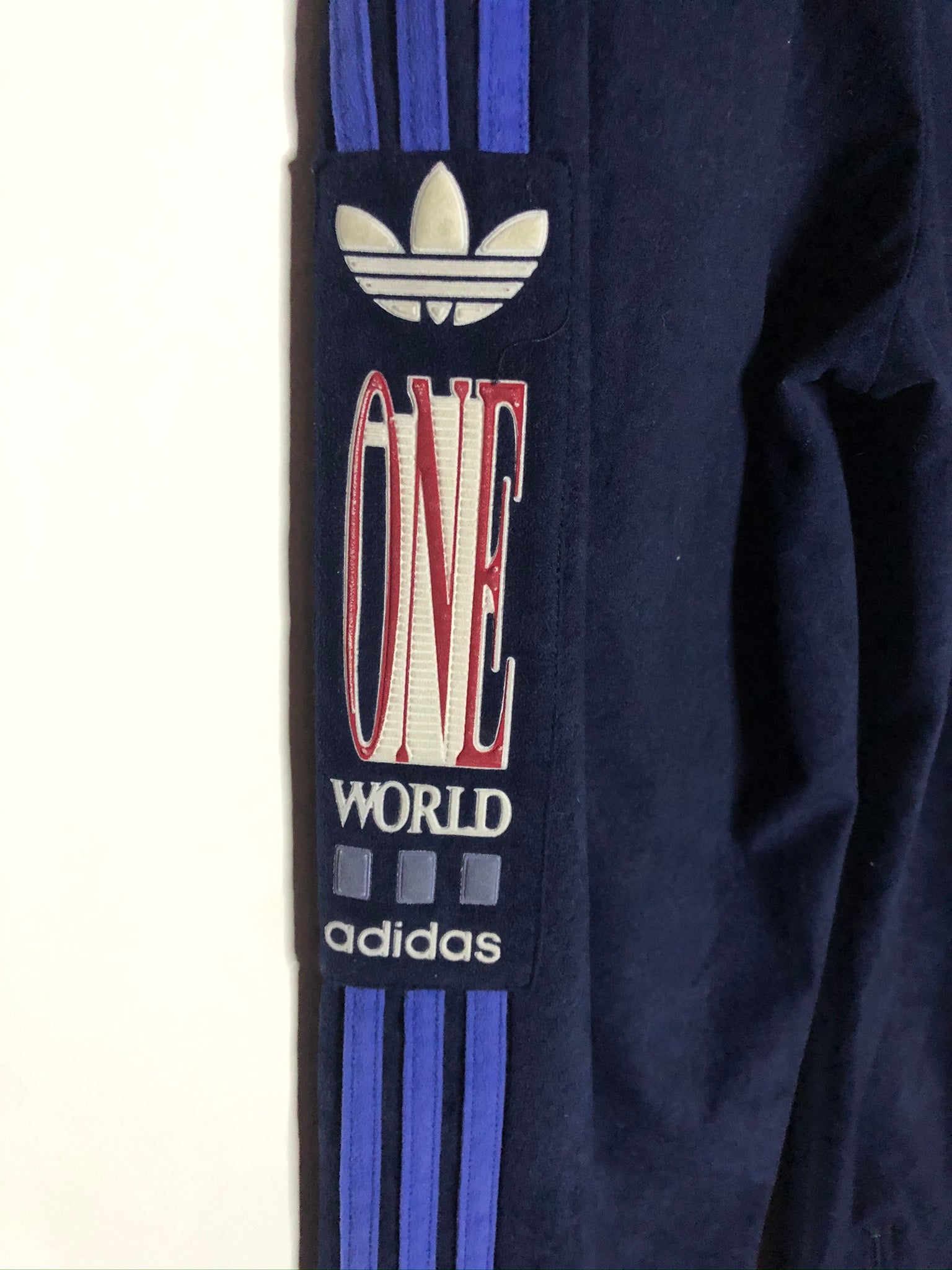 Vintage Adidas Velour Jogginghose (S-M)