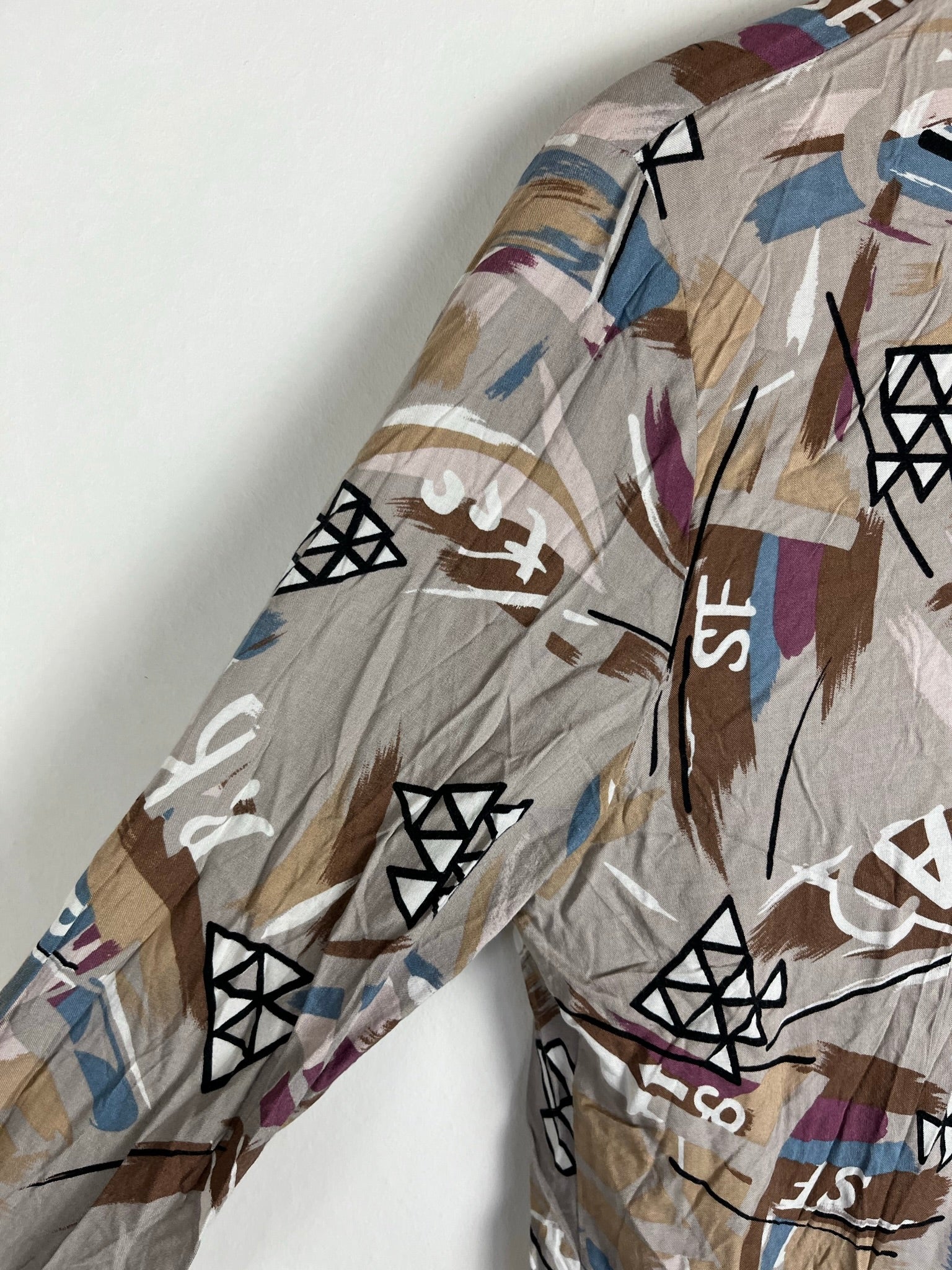Vintage Crazy Pattern Hemd mit Schulterpolster (S)